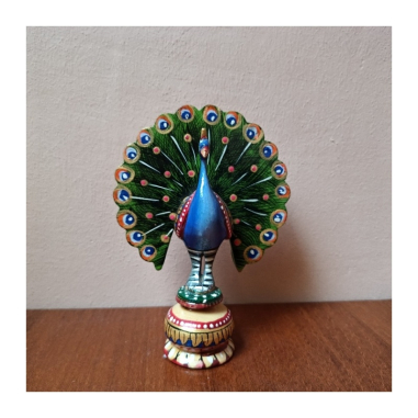 Páv s otevřeným peřím 14 x 11 cm