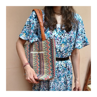 Kabelka textilní s kůží