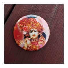 Odznak Krišna s flétnou, pr. 4,4 cm