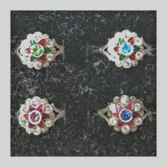 Prsten květ s očkem