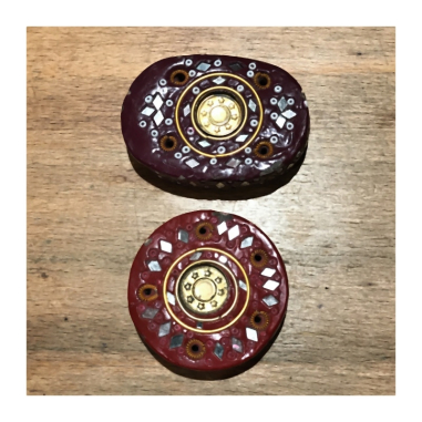 Stojánek na tyčinky Rádžajstánský