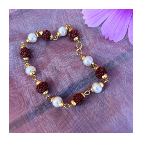 Náramek rudrakša s perličkami