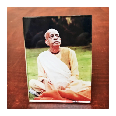 Obrázek Prabhupád s čadarem 14 x 10 cm