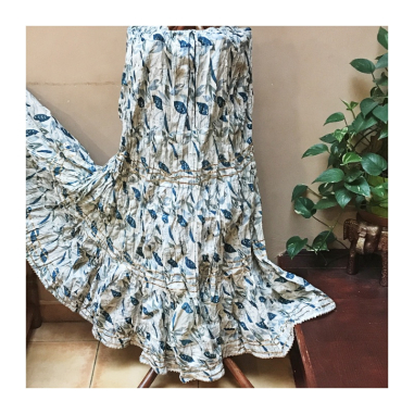 Sukně kanýrová se zlatými stužkami II., 9 typů