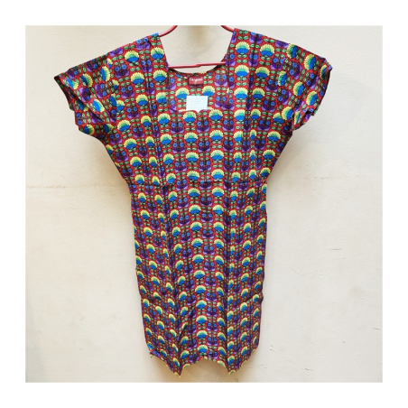 Dámská kurta s krojeným výstřihem, kr. rukáv