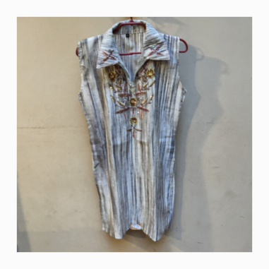 Dámská halenka vyšívaná, bez rukávů, S/M