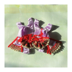 Šaty pro Božstva zdobené bižuterií, vel. S a M 2