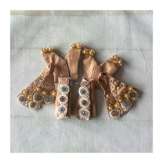 Šaty pro Božstva vyšívané, vel. S 2