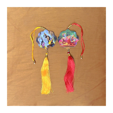 Oboustr. obrázek Rádha Krišna sedící k zavěšení