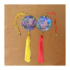 Oboustr. obrázek Rádha Krišna stojící k zavěšení