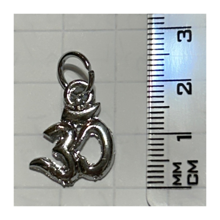 Přívěšek ÓM kovový