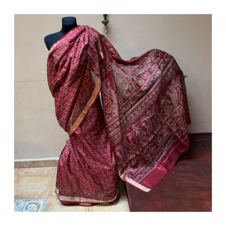 Sárí hedvábné bordó-zlatá