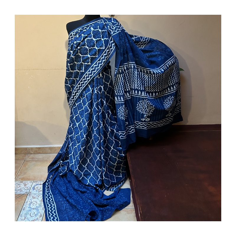 Sárí bavlna tmavě modrá-bílá s látkou na čolí