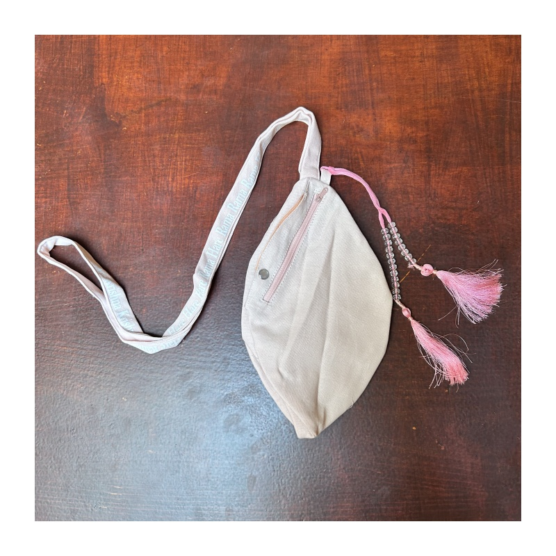 Japa pytlík vyšívaný růžový Krišna s Rádhou, vel. M, L