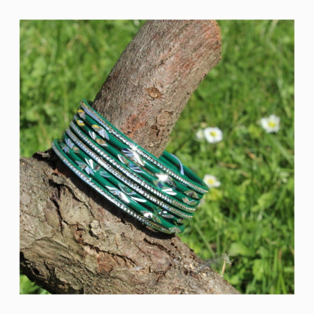 Náramky sada 8 ks kovový reliéf