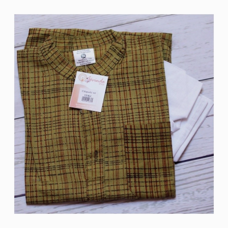 Chlapecký set hnědý, vel. 26