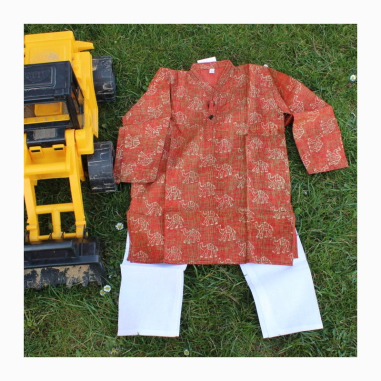 Chlapecký set s velbloudy, vel. 22 a 26