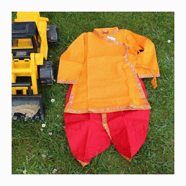 Chlapecký set oranžovo červený, vel. 26