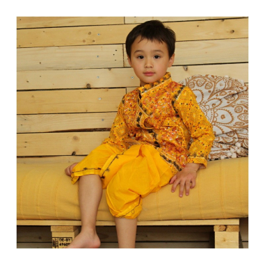 Chlapecký set žlutý a červený, vel. 24 a 28