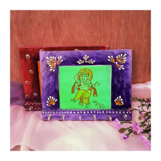 Věšák na klíče ručně malovaný s Ganéšou