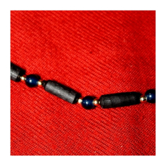 Kantimála 1ř. černá s modrými korálky 2