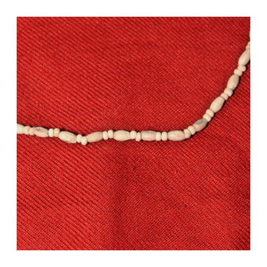 Kantimála 1ř. 2 kulaté a 1 oválný korálek