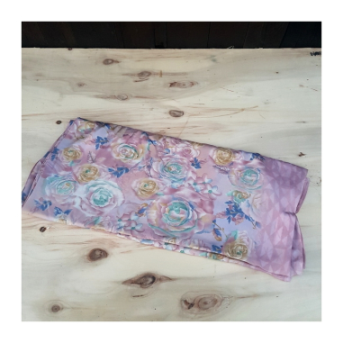 Sárí viskóza s růžemi, pastelové barvy