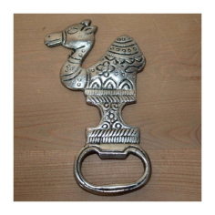 Dekorace klepátko velbloud / otvírák lahví