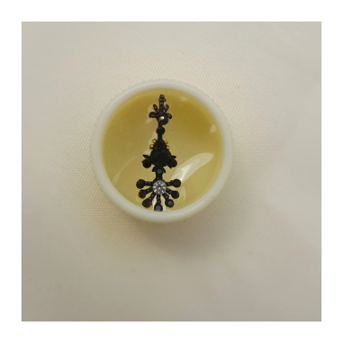 Bindi v dárkové krabičce větší