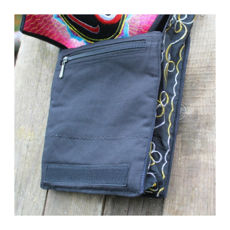 Taštička vyšívaná Nrsimha černá