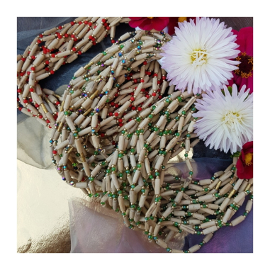 Kantimála 1ř. červený/zel./modrý/černý mezi 2 zlatými korálky